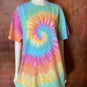 New tie dyed T-shirt
